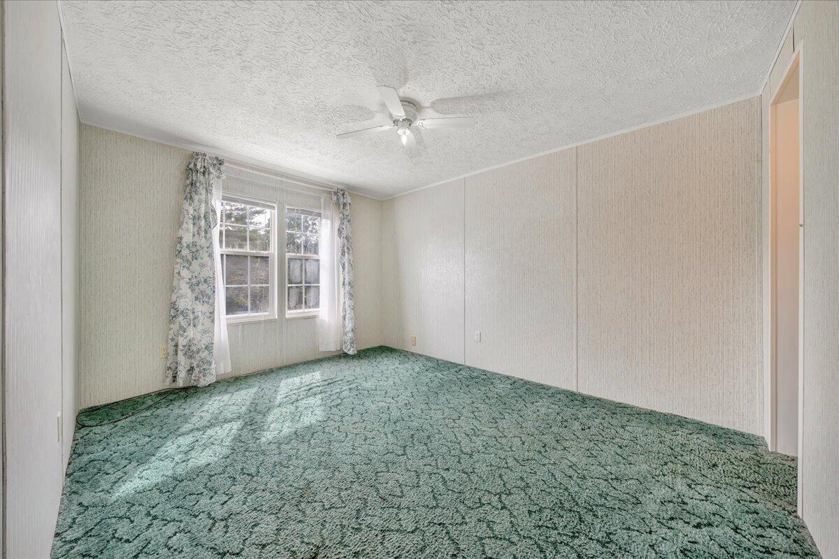 142 River View Road Alderson, WV 24910 - Photo 30 of 63 Gallery Image 30