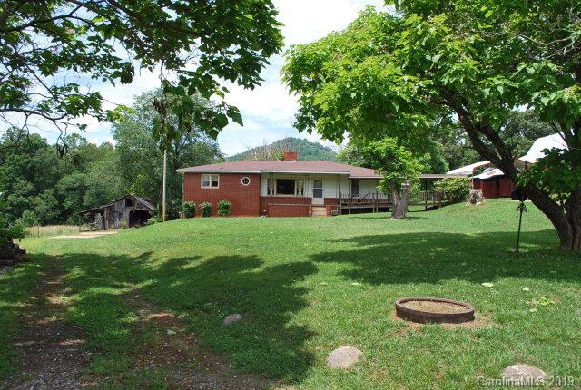 1932 Randolph Road Marion, NC 28752 - Photo 2 of 34