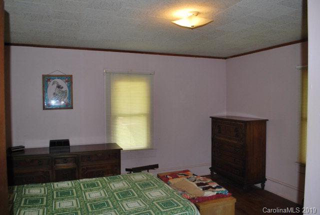 1932 Randolph Road Marion, NC 28752 - Photo 20 of 34