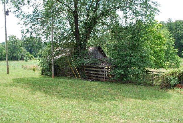 1932 Randolph Road Marion, NC 28752 - Photo 31 of 34