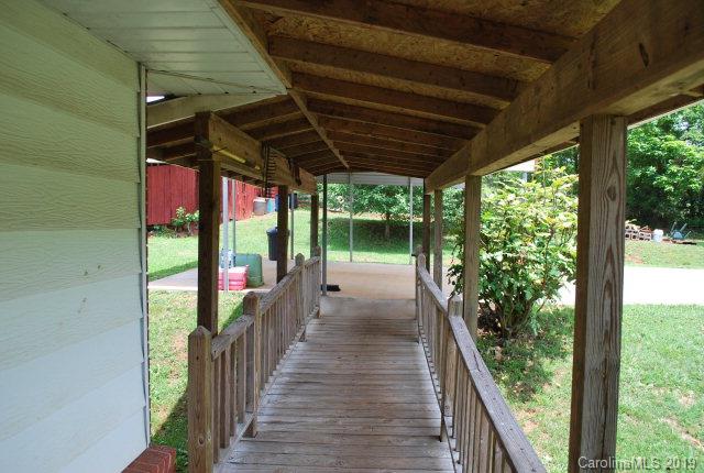1932 Randolph Road Marion, NC 28752 - Photo 8 of 34