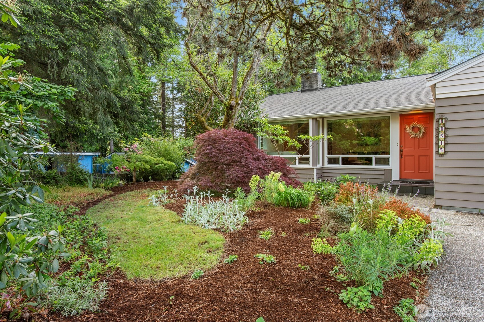 10515 Northeast 189th Street Bothell, WA 98011 - Photo 4 of 40 Gallery Image 4