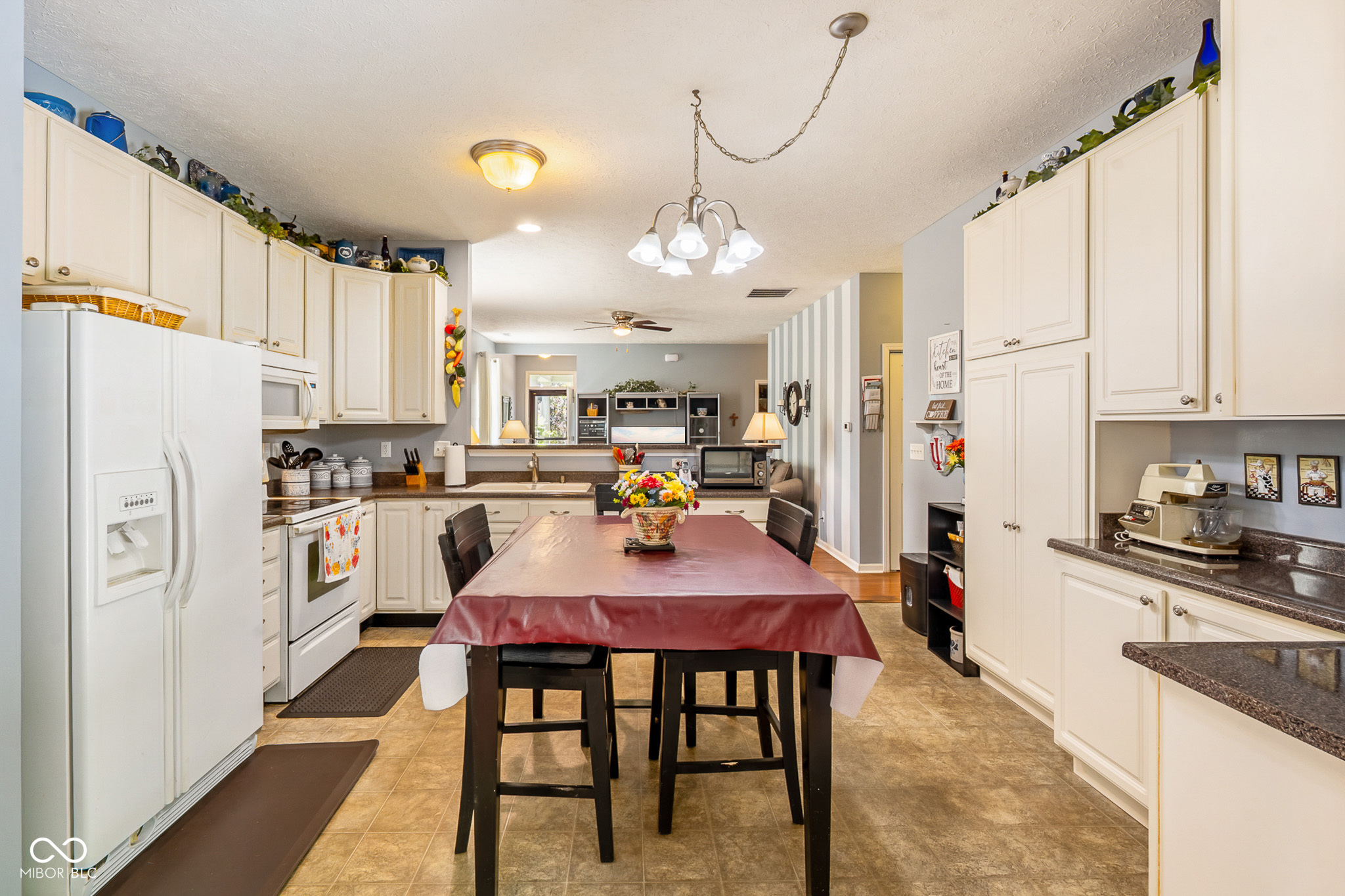 7917 Hosta Drive Camby, IN 46113 - Photo 12 of 34