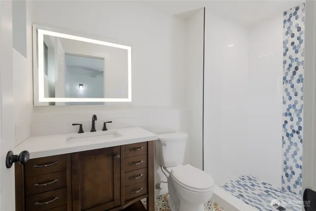 $850,000 | 3524 200th Place Southwest, Lynnwood, WA 98036