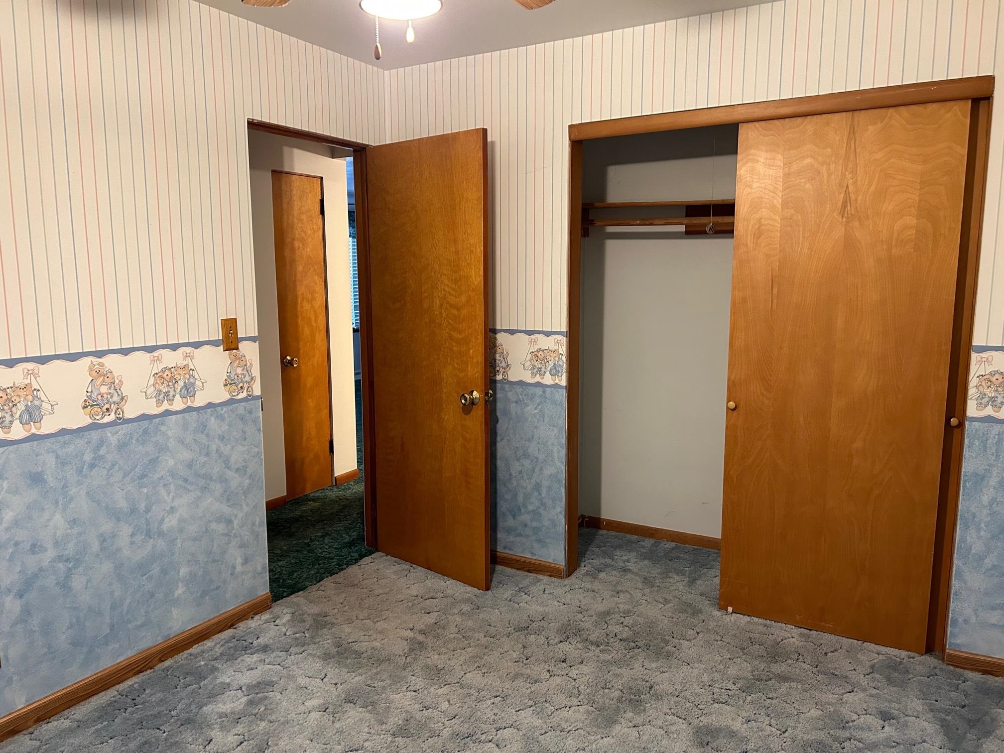 3375 Old Kawkawlin Road Bay City, MI 48706 - Photo 12 of 22 1916197-11.JPG