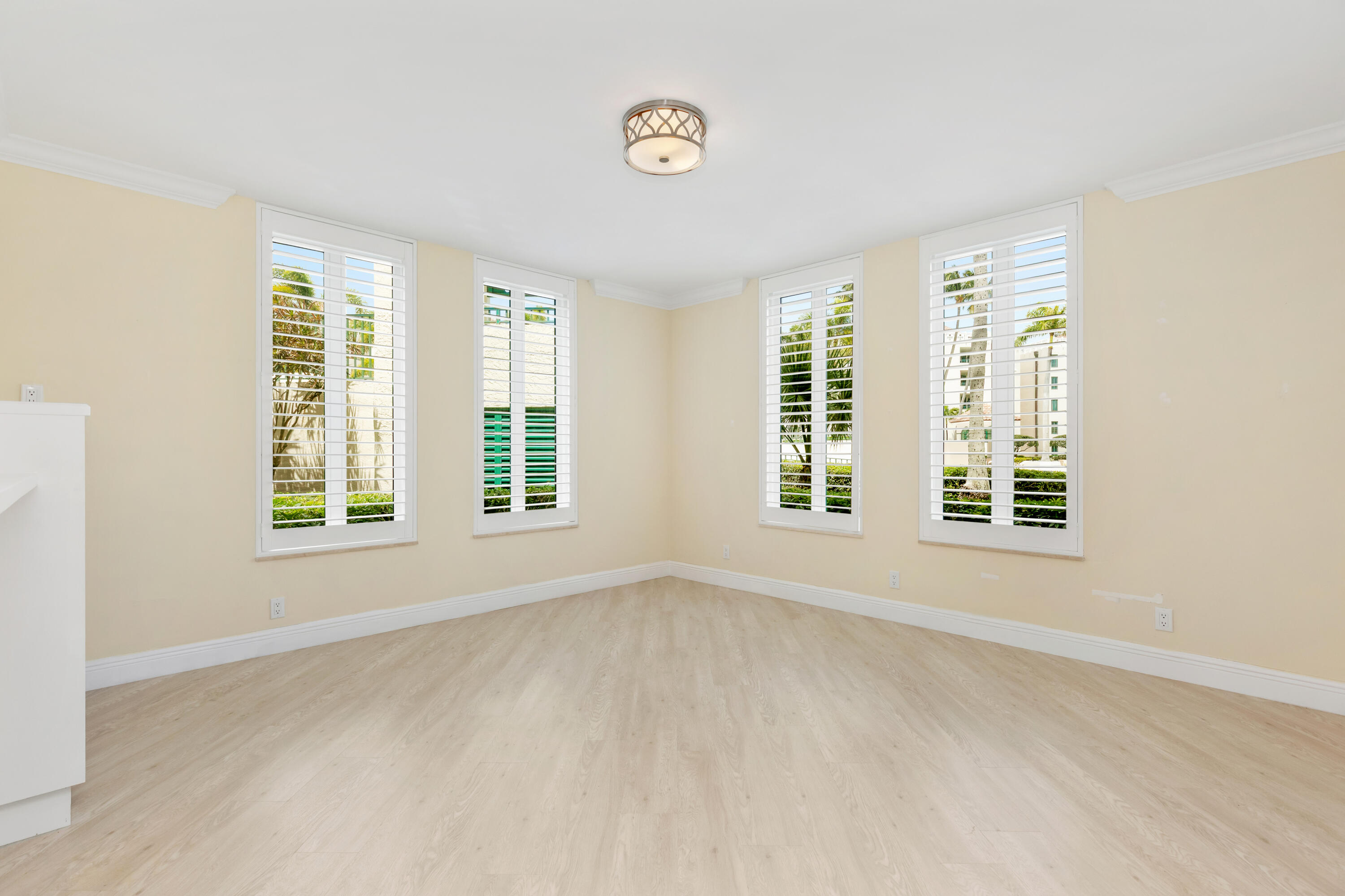 120 Southeast 5th Avenue, Unit 127 Boca Raton, FL 33432 - Photo 13 of 35 1I6A8564