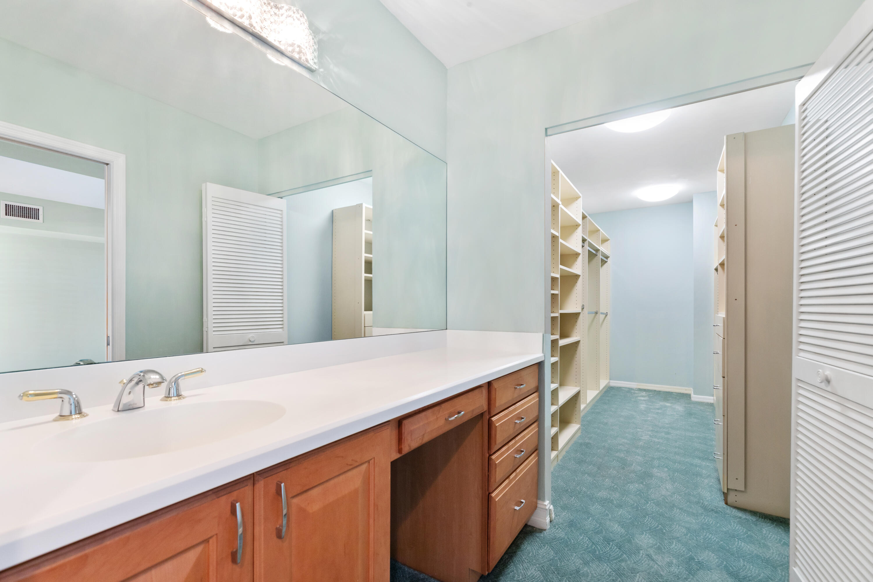 120 Southeast 5th Avenue, Unit 127 Boca Raton, FL 33432 - Photo 17 of 35 1I6A8599