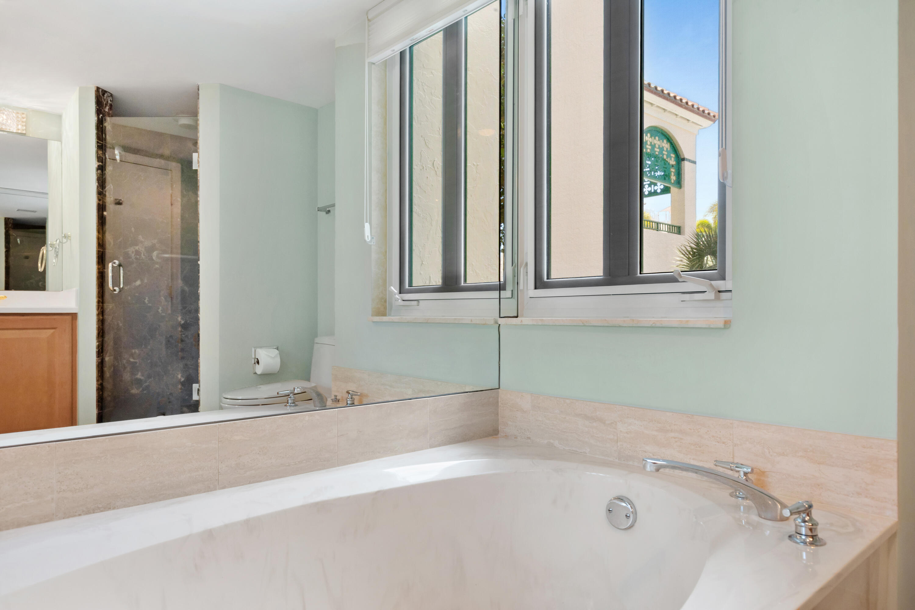 120 Southeast 5th Avenue, Unit 127 Boca Raton, FL 33432 - Photo 19 of 35 1I6A8609