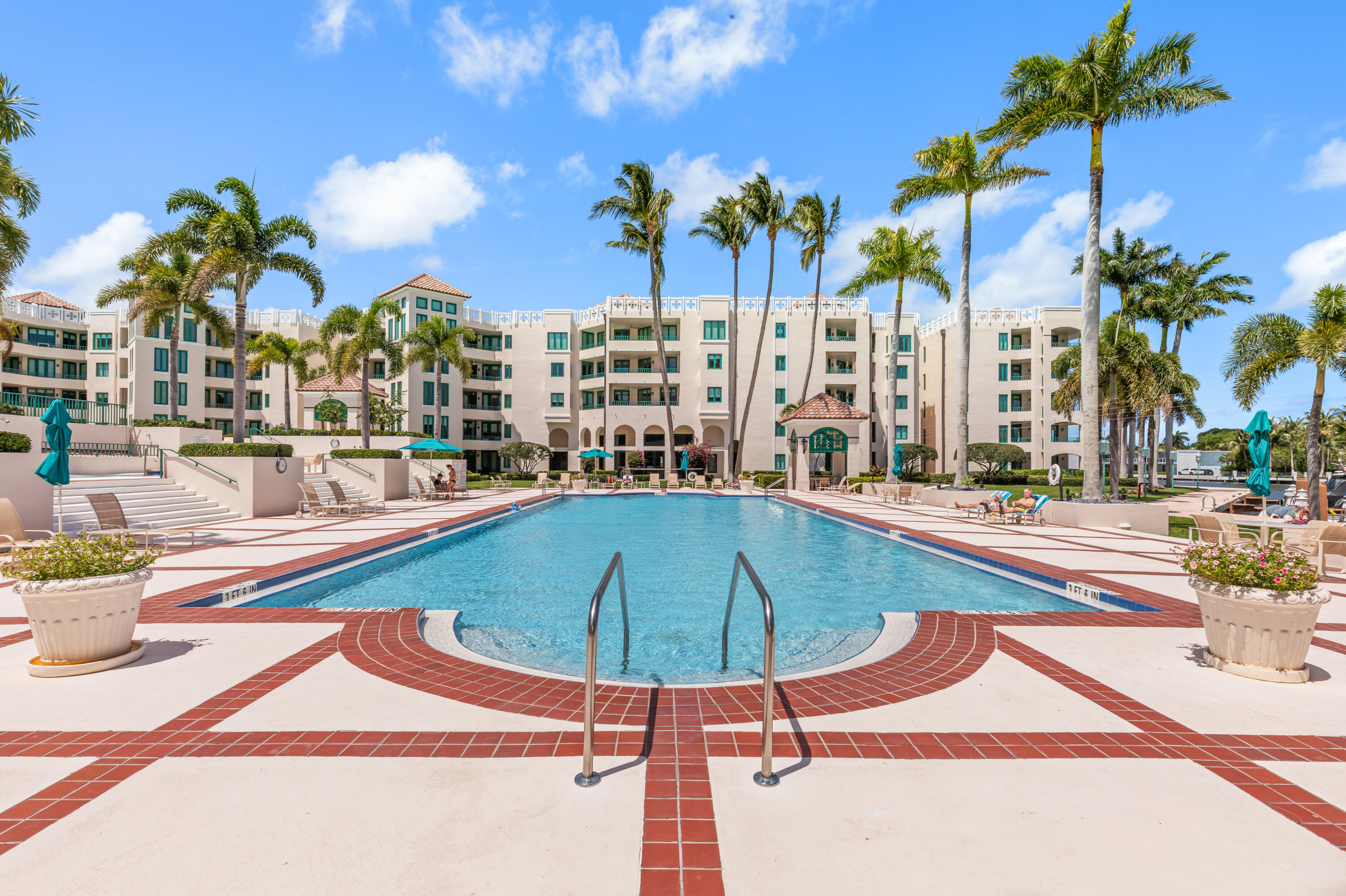 120 Southeast 5th Avenue, Unit 127 Boca Raton, FL 33432 - Photo 29 of 35 1I6A8658