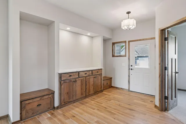 $599,980 | 109 Vista Way, Waconia, MN 55387