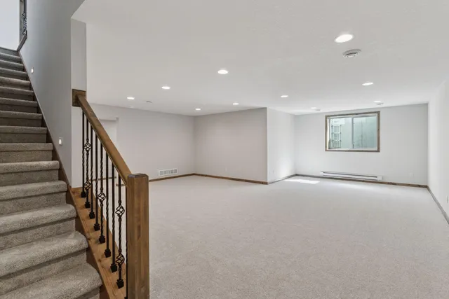 $599,980 | 109 Vista Way, Waconia, MN 55387