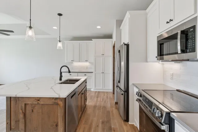 $599,980 | 109 Vista Way, Waconia, MN 55387