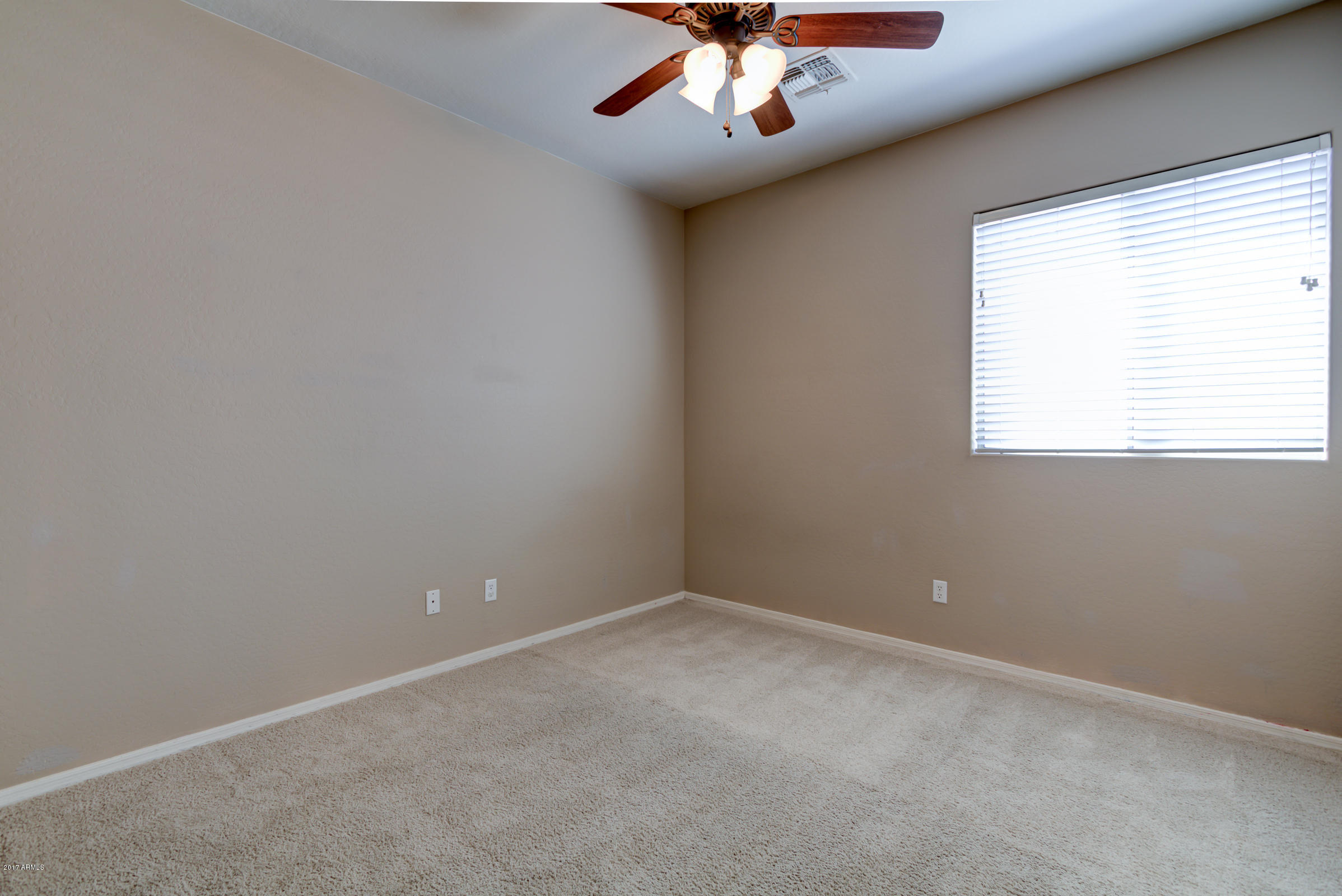 45450 Portabello Road Maricopa, AZ 85139 - Photo 29 of 47 45450 Portabello Rd-37