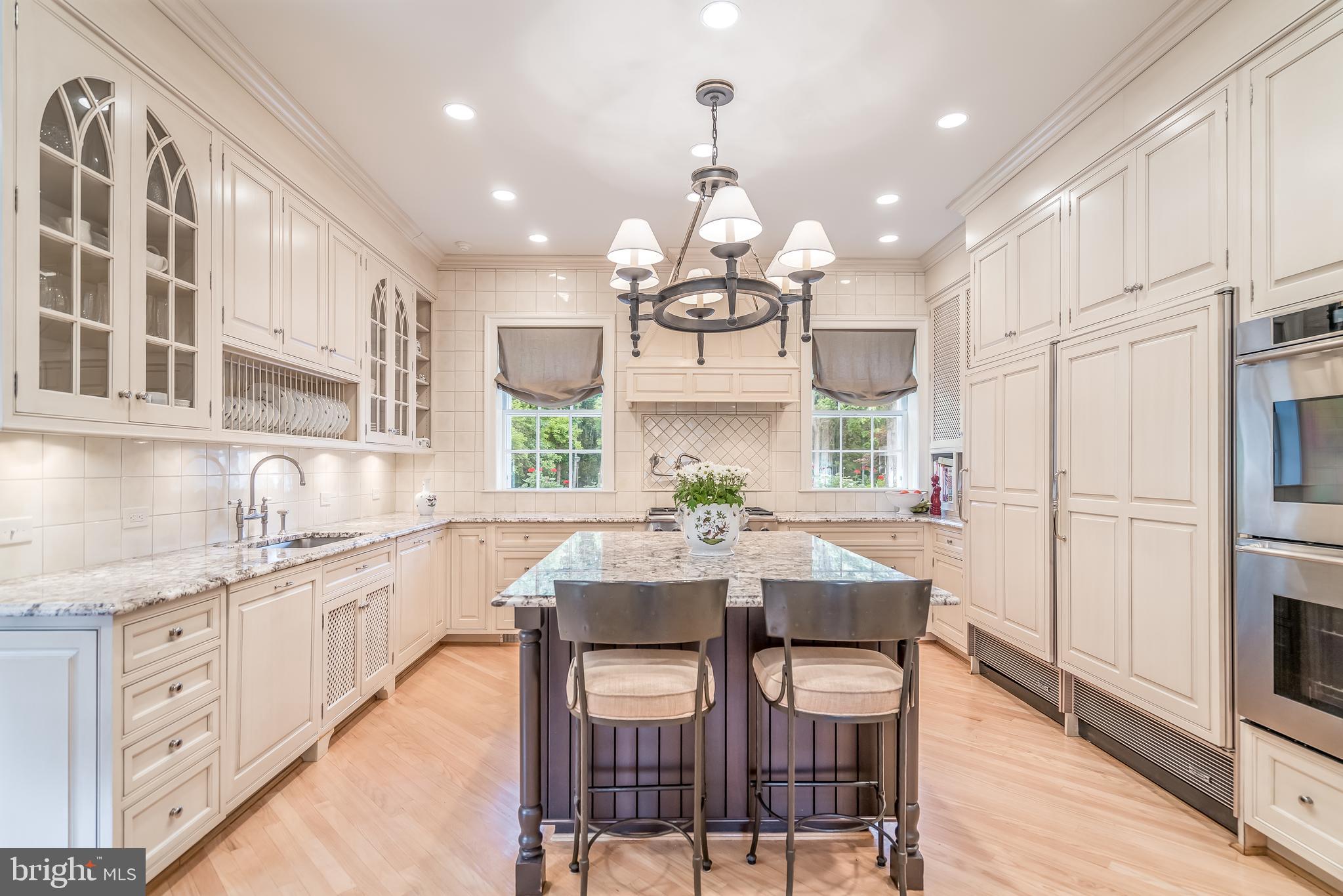 9325 Belle Terre Way Potomac, MD 20854 - Photo 26 of 95