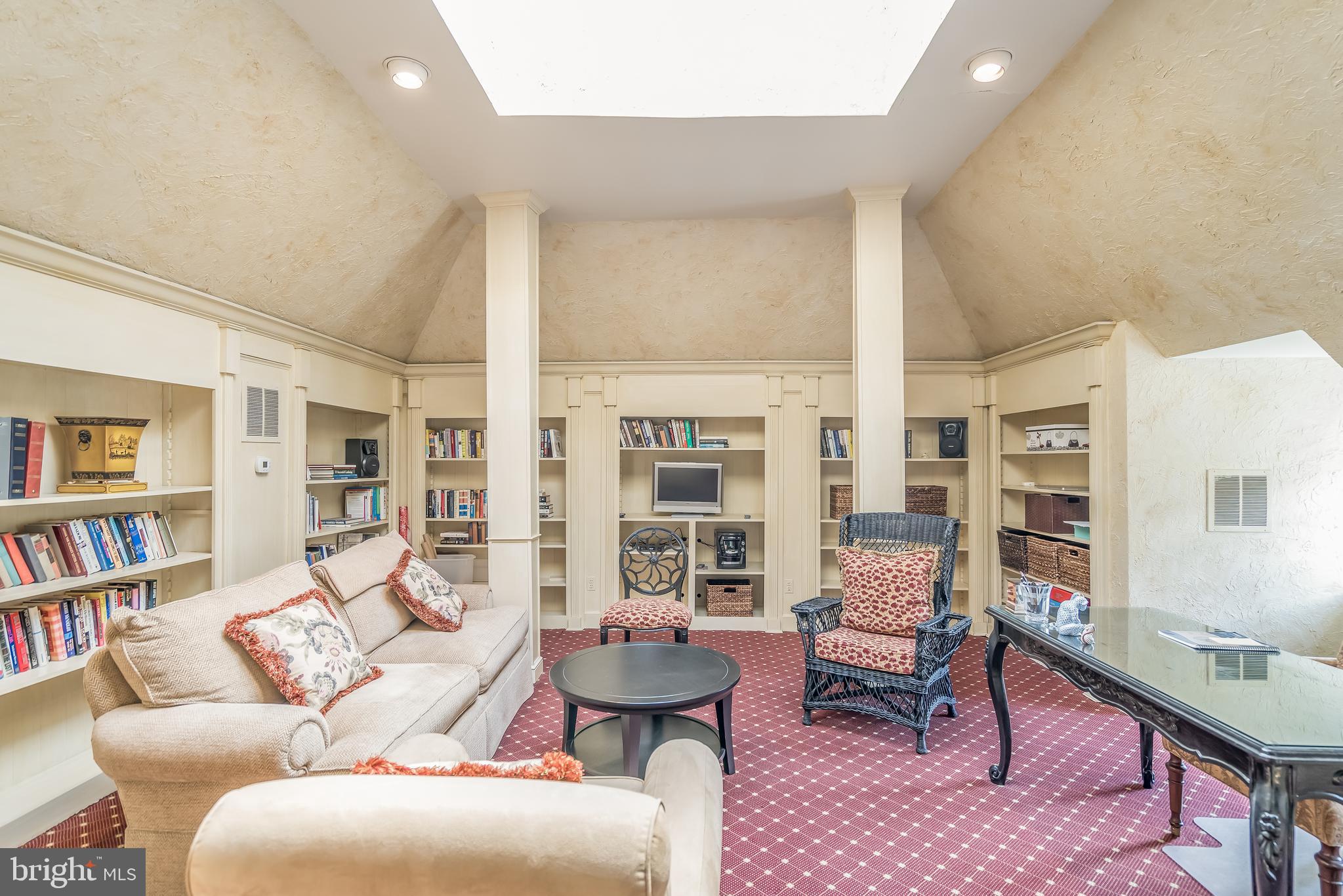 9325 Belle Terre Way Potomac, MD 20854 - Photo 34 of 95