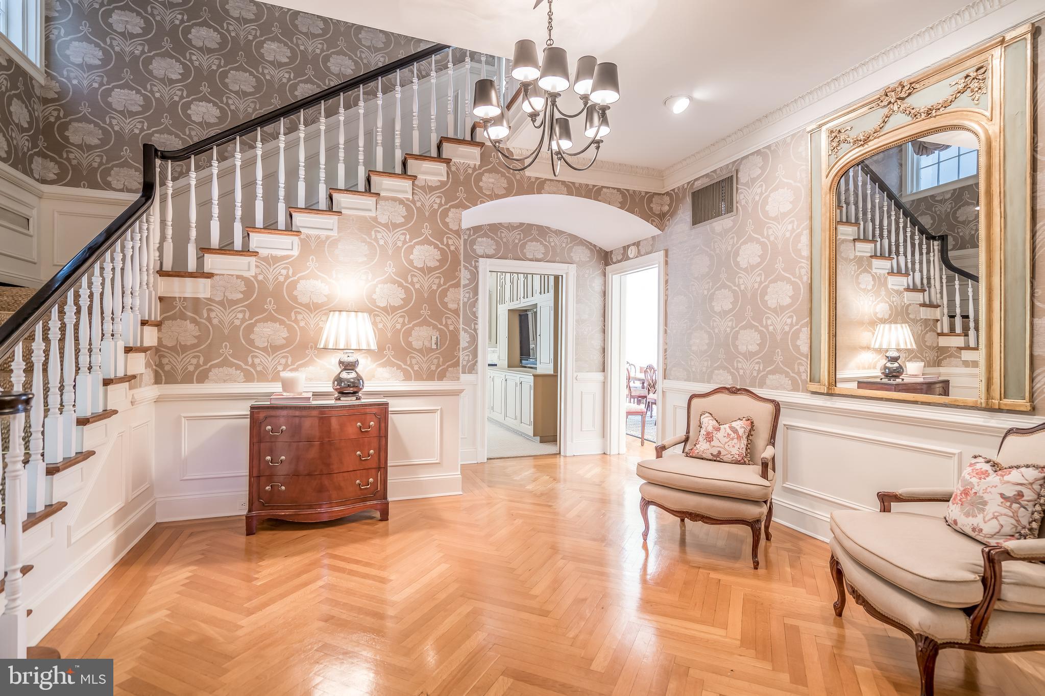 9325 Belle Terre Way Potomac, MD 20854 - Photo 5 of 95