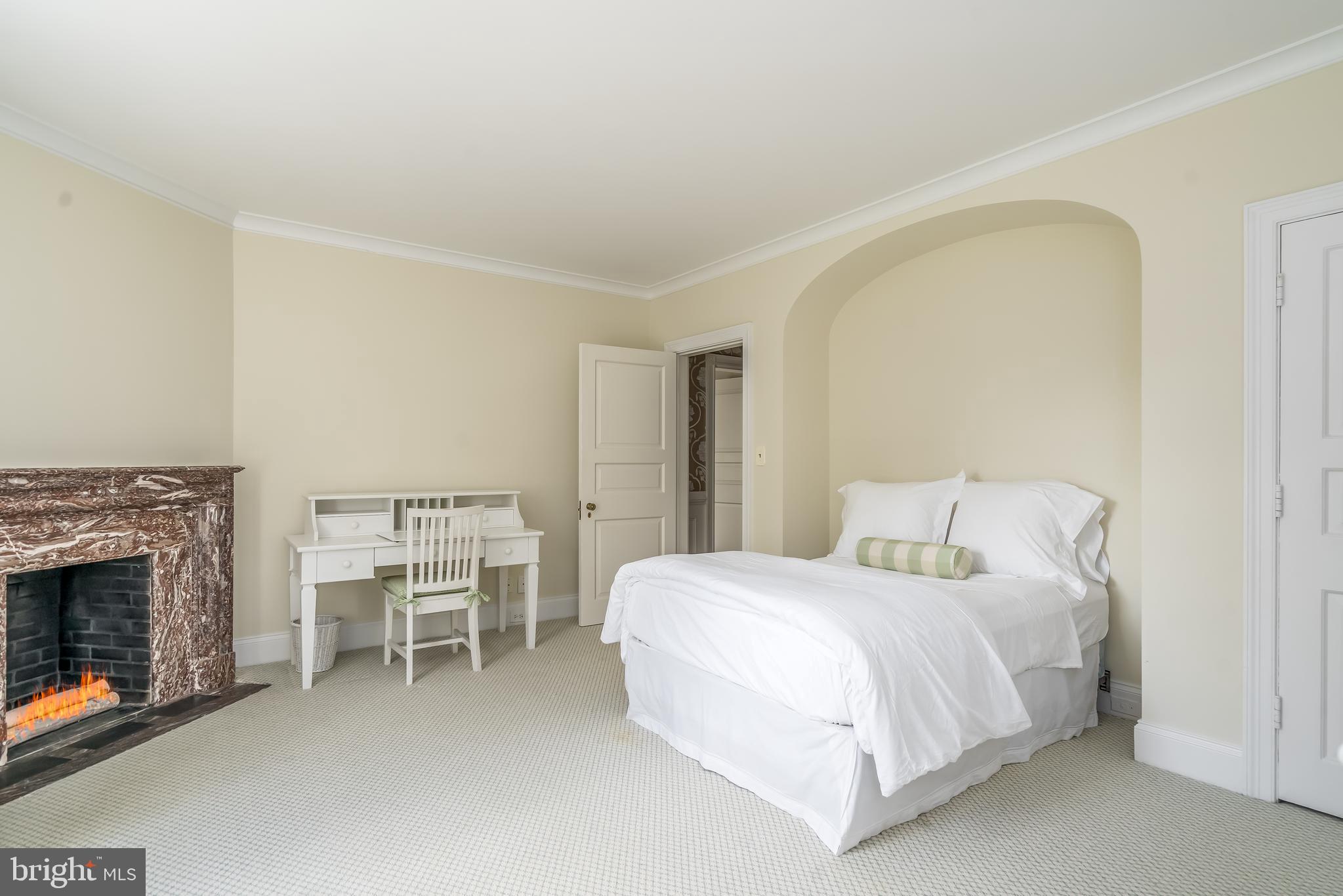 9325 Belle Terre Way Potomac, MD 20854 - Photo 52 of 95