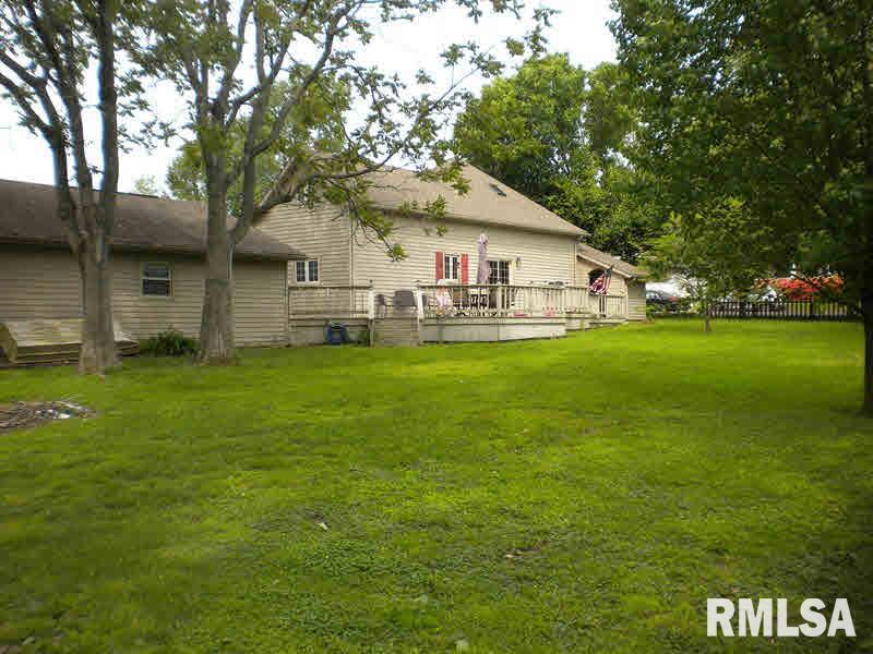 2121 Ridge Street Eldorado, IL 62930 - Photo 14 of 16