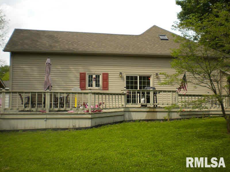 2121 Ridge Street Eldorado, IL 62930 - Photo 15 of 16