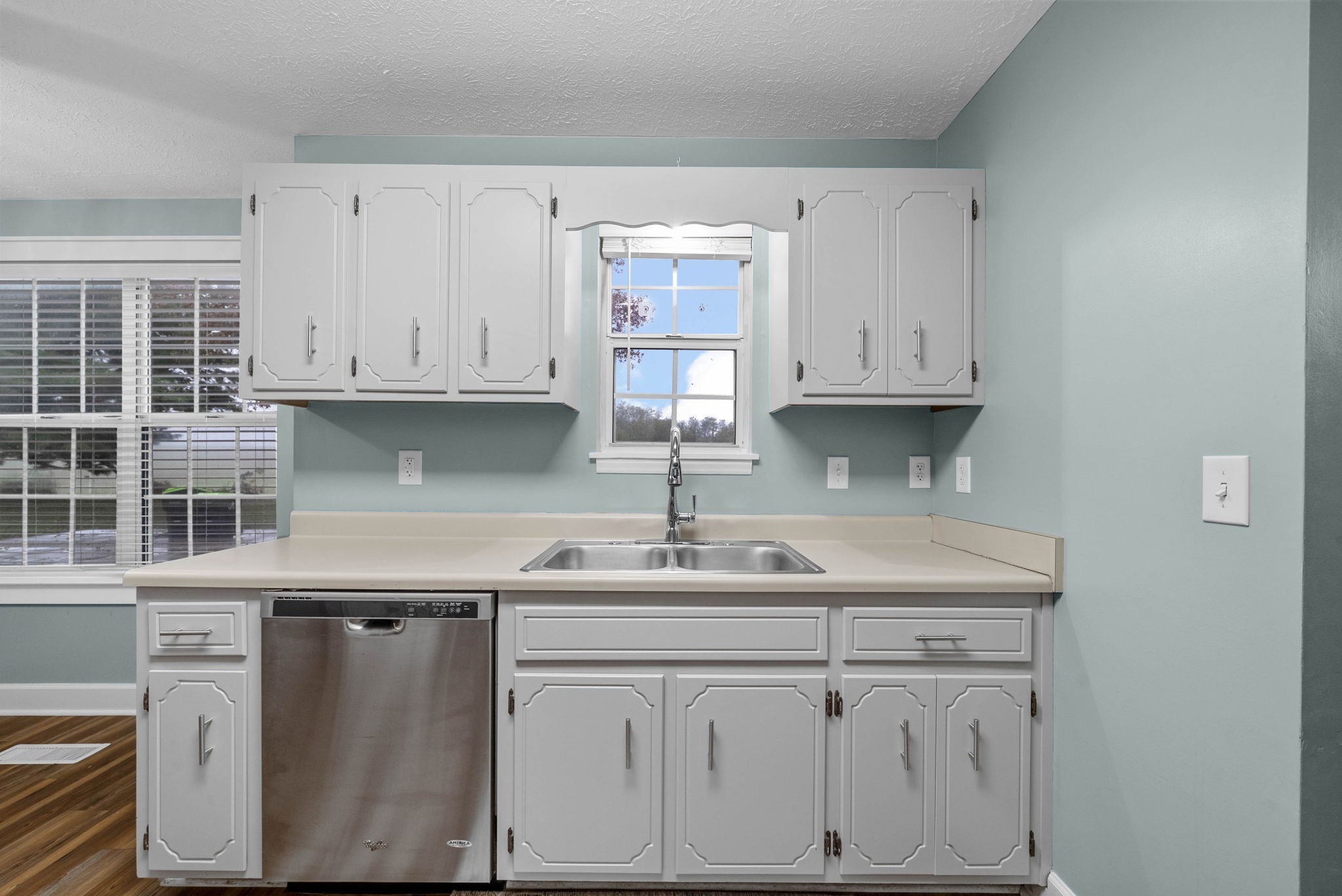 105 Good Hope Cemetery Road Oak Grove, KY 42262 - Photo 10 of 33 a kitchen with stainless steel appliances granite countertop a sink and cabinets