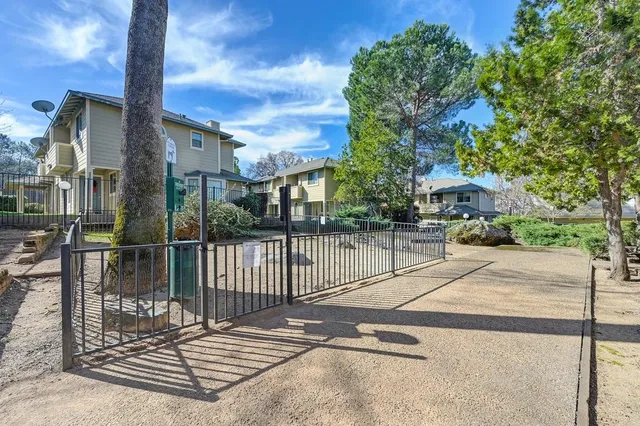 $265,000 | 3953 Arthur Court, Unit 14, Cameron Park, CA 95682