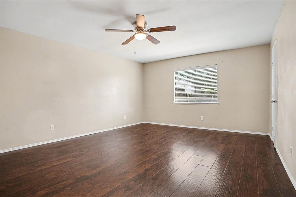 3708 Pinewood Street Bedford, TX 76021 - Photo 11 of 25