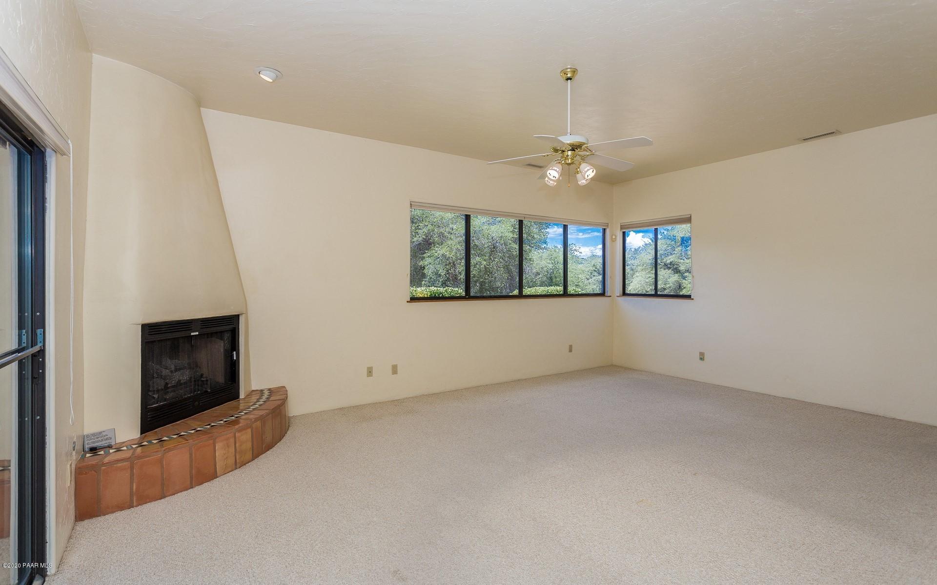 2355 West Bard Ranch Road Prescott, AZ 86305 - Photo 13 of 34 012_Master Bedroom