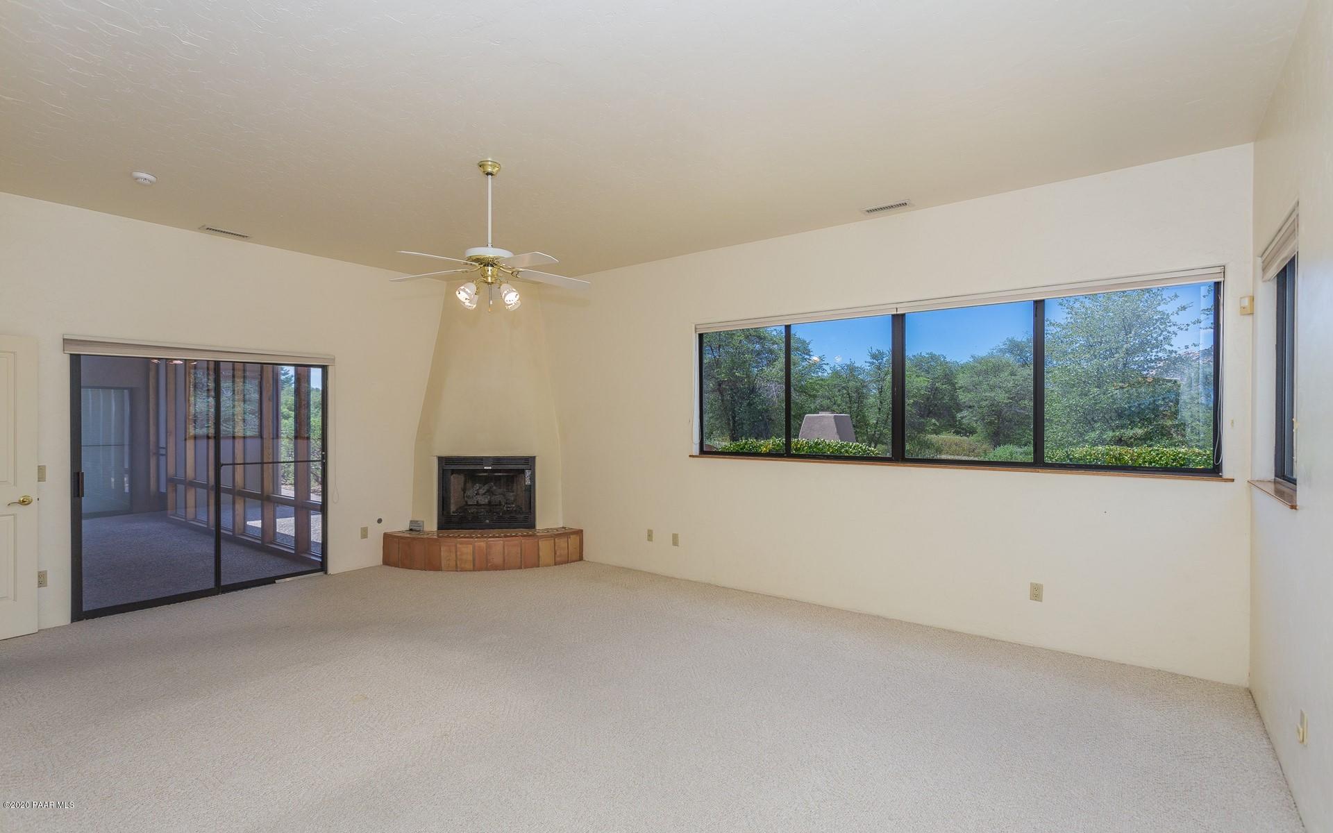 2355 West Bard Ranch Road Prescott, AZ 86305 - Photo 14 of 34 013_Master Bedroom