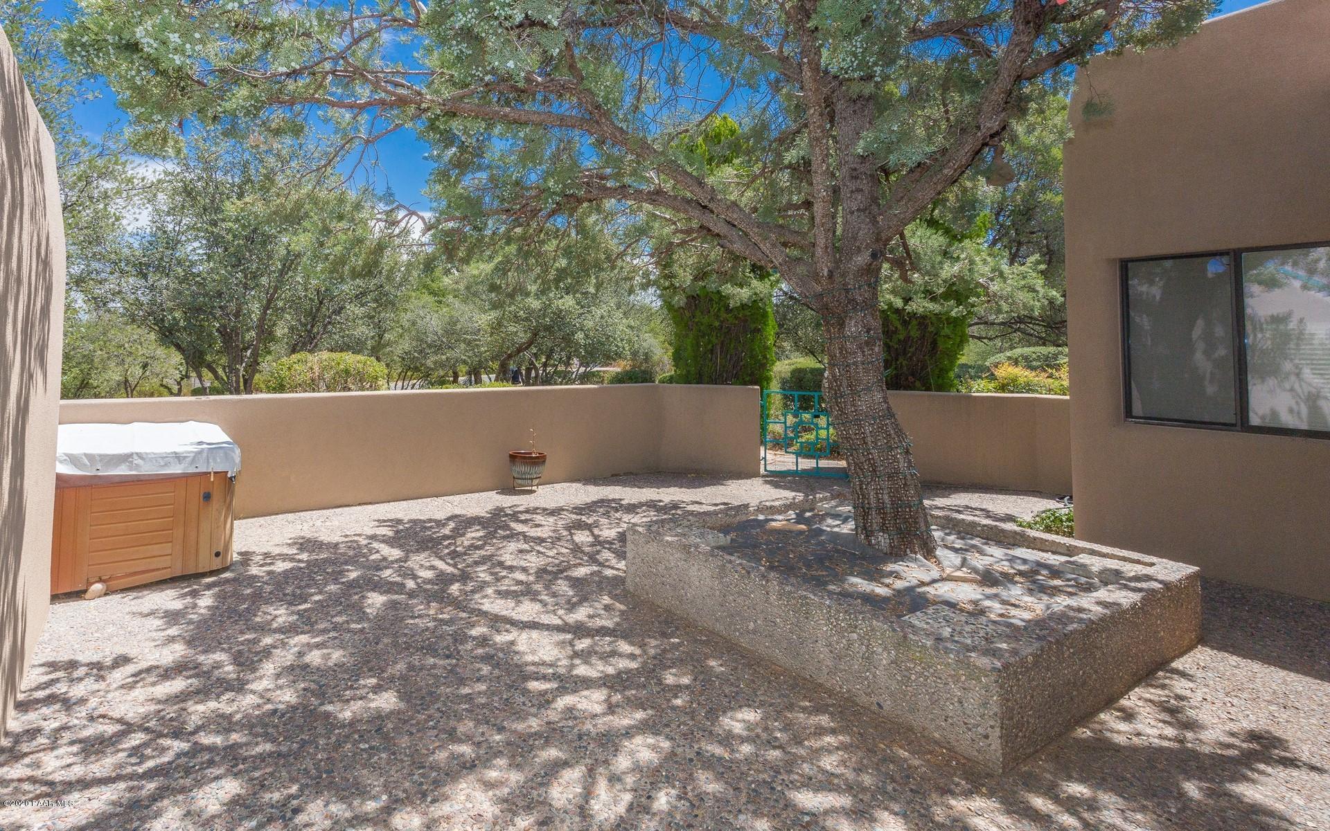 2355 West Bard Ranch Road Prescott, AZ 86305 - Photo 5 of 34 004_Courtyard