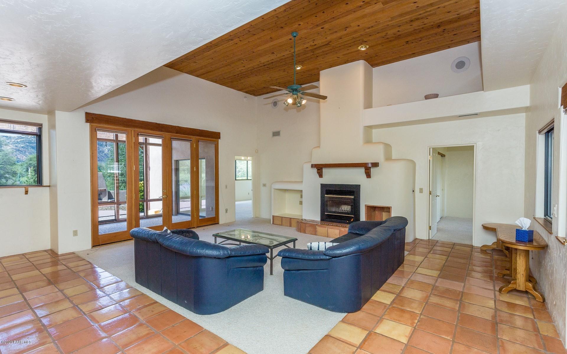 2355 West Bard Ranch Road Prescott, AZ 86305 - Photo 7 of 34 006_Living Room