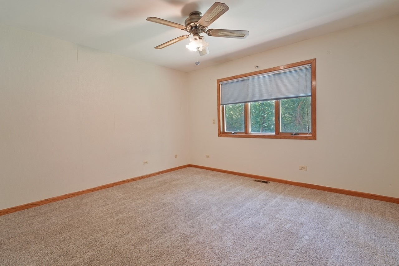 19936 Bauer Road Wilmington, IL 60481 - Photo 20 of 25 Gallery Image 20