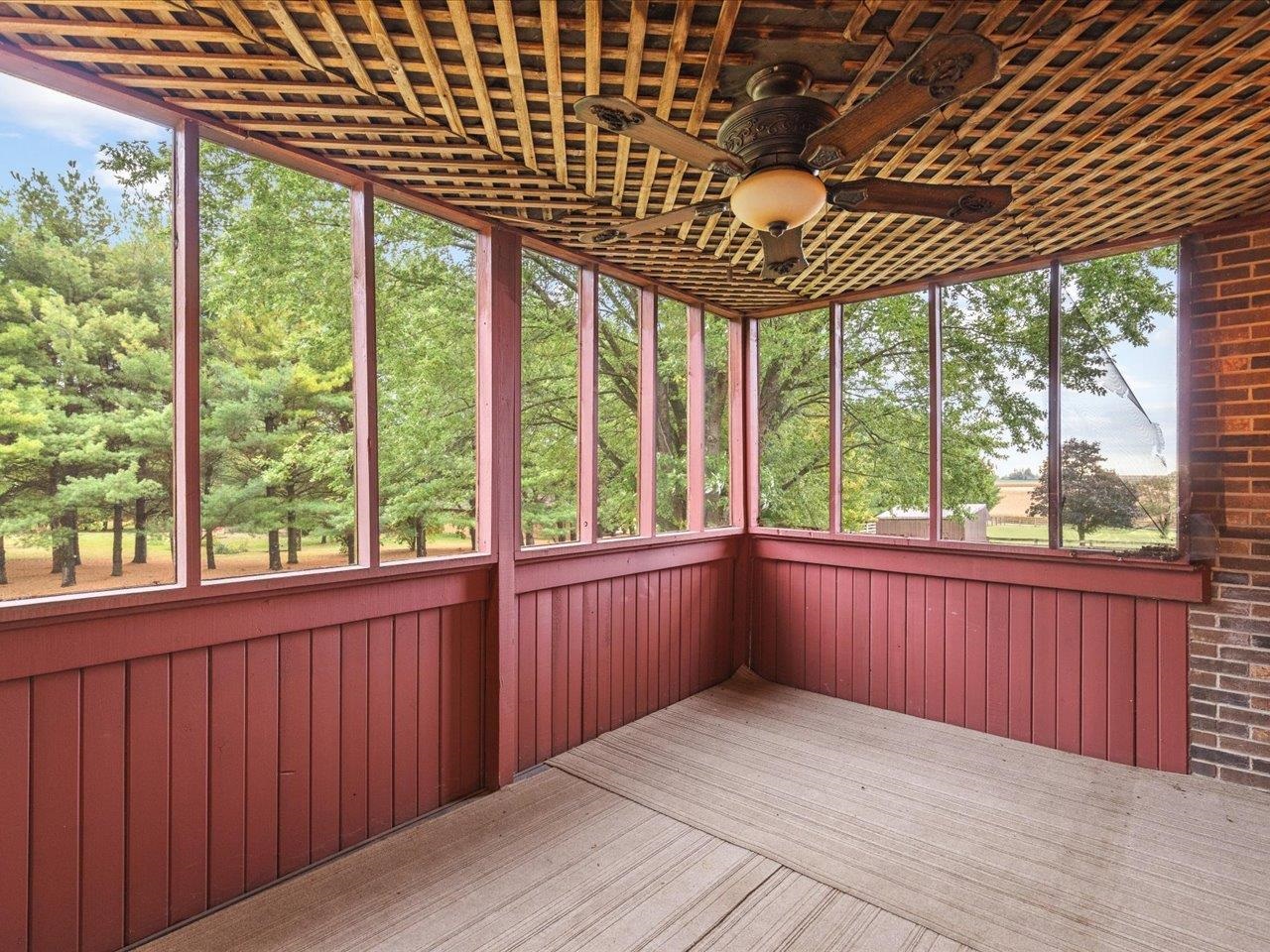 9104 East Weber Road Ridott, IL 61067 - Photo 17 of 96