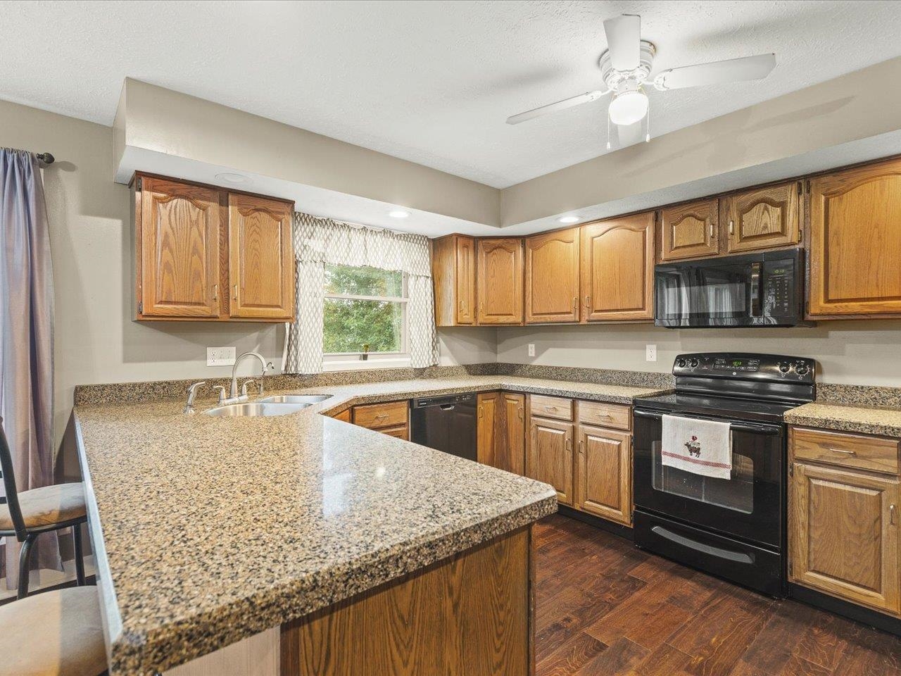 9104 East Weber Road Ridott, IL 61067 - Photo 24 of 96