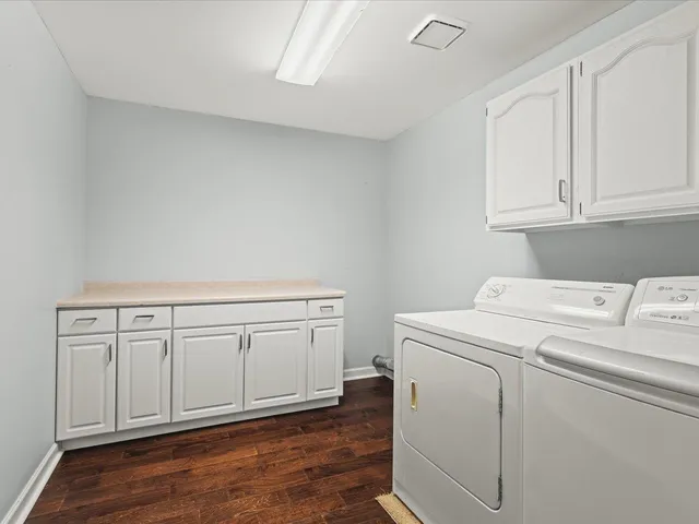 a view of empty room