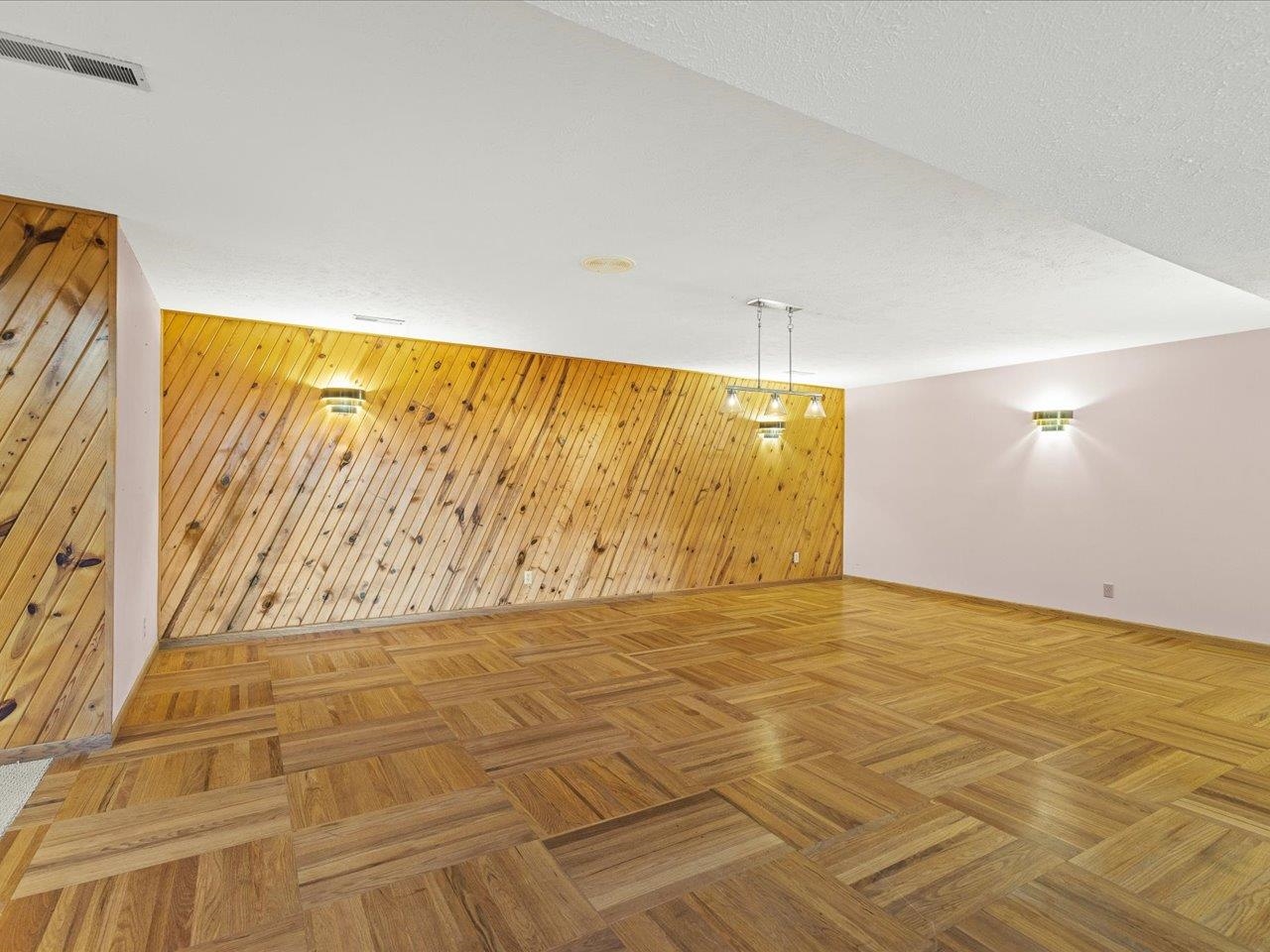 9104 East Weber Road Ridott, IL 61067 - Photo 40 of 96