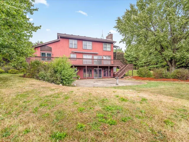 $550,000 | 9104 East Weber Road, Ridott, IL 61067