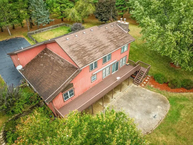 $550,000 | 9104 East Weber Road, Ridott, IL 61067