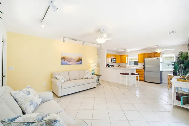 $625,000 | 29112 Poinsetta Lane, Big Pine Key, FL 33043