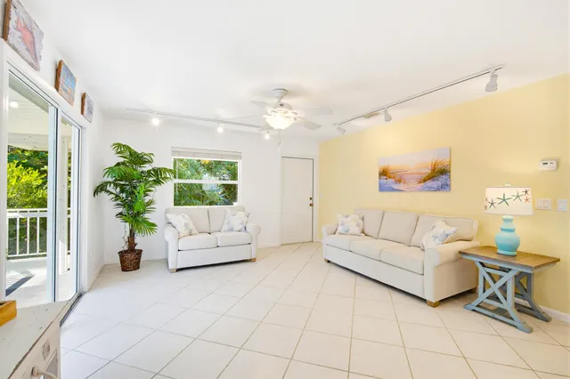 $625,000 | 29112 Poinsetta Lane, Big Pine Key, FL 33043