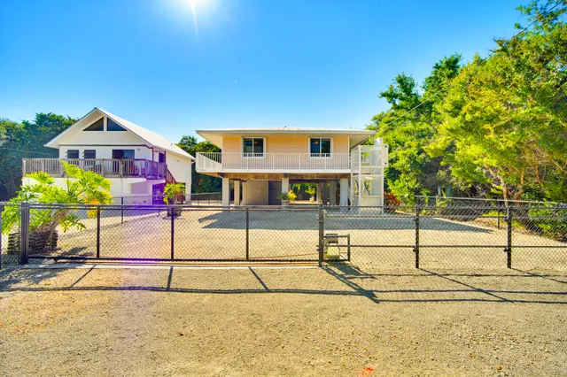 $625,000 | 29112 Poinsetta Lane, Big Pine Key, FL 33043