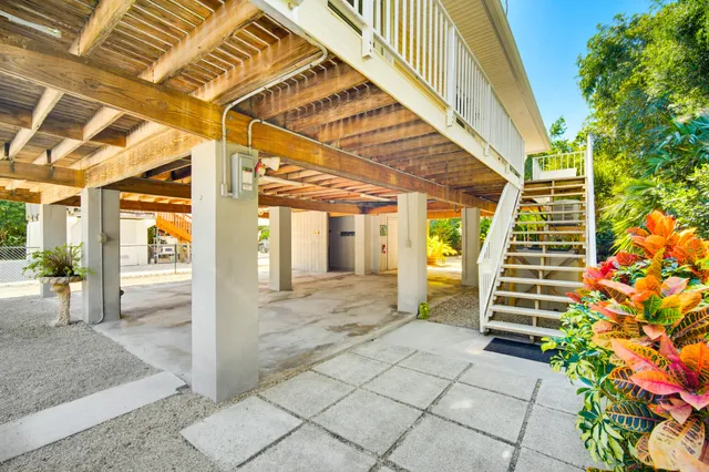 $625,000 | 29112 Poinsetta Lane, Big Pine Key, FL 33043