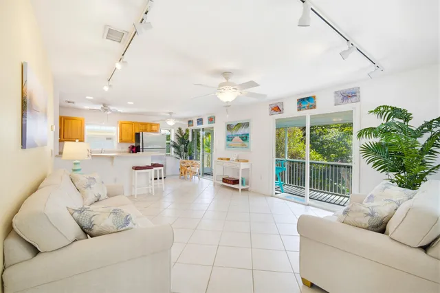 $625,000 | 29112 Poinsetta Lane, Big Pine Key, FL 33043