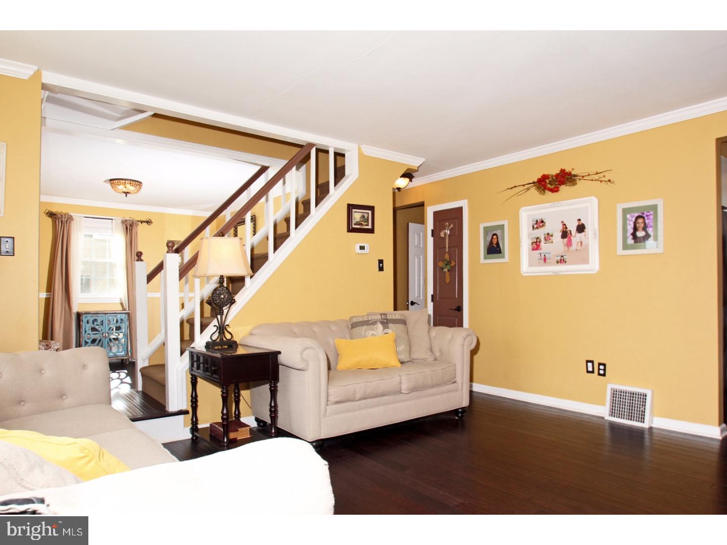 122 Barren Road Newtown Square, PA 19073 - Photo 4 of 25
