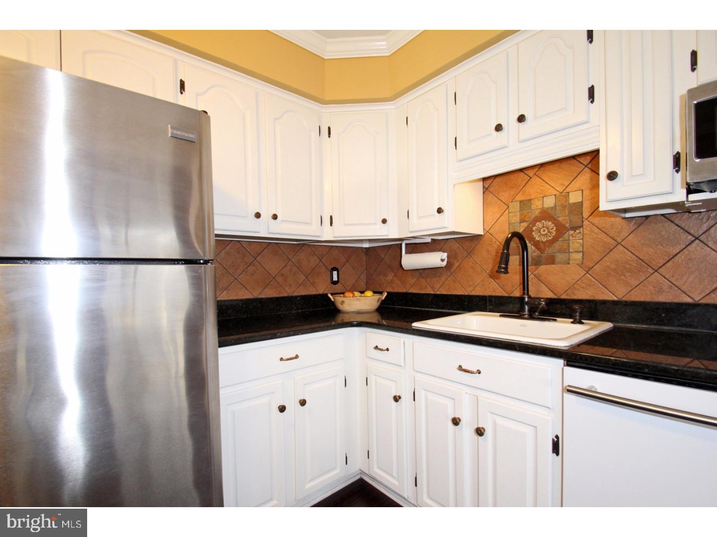 122 Barren Road Newtown Square, PA 19073 - Photo 6 of 25