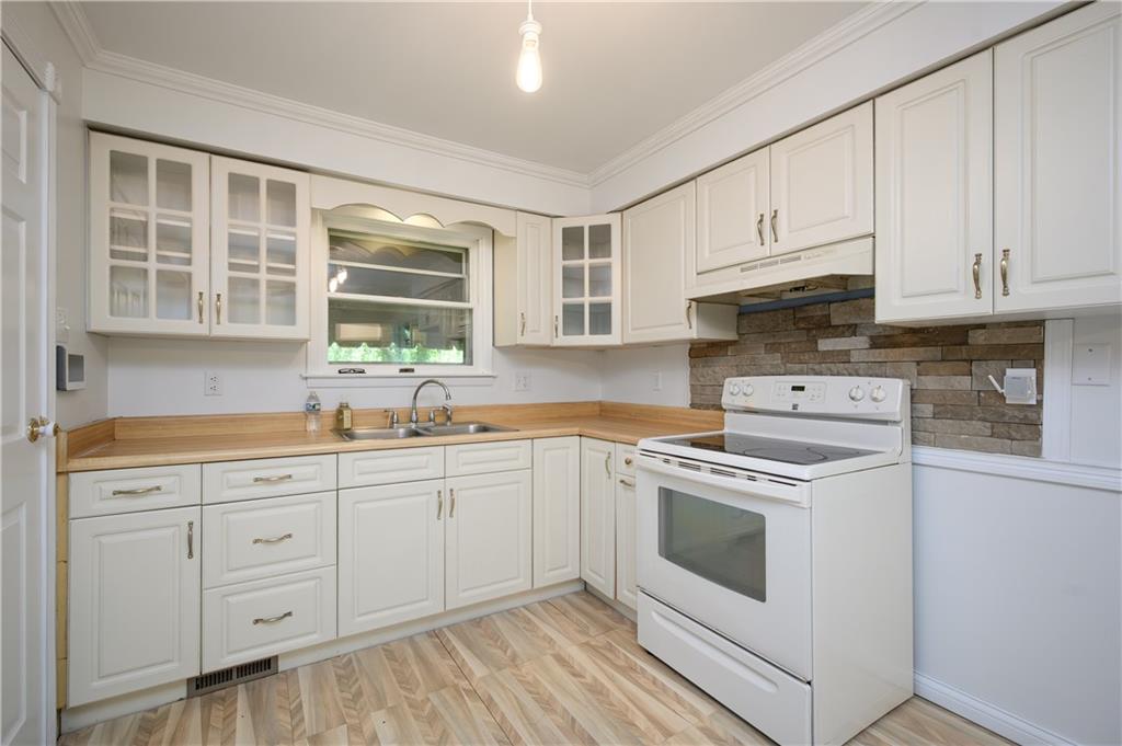 2494 Wigwam Road Aliquippa, PA 15001 - Photo 12 of 37