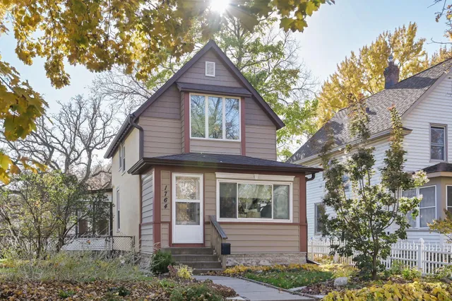 $260,000 | 1764 West Minnehaha Avenue, St. Paul, MN 55104