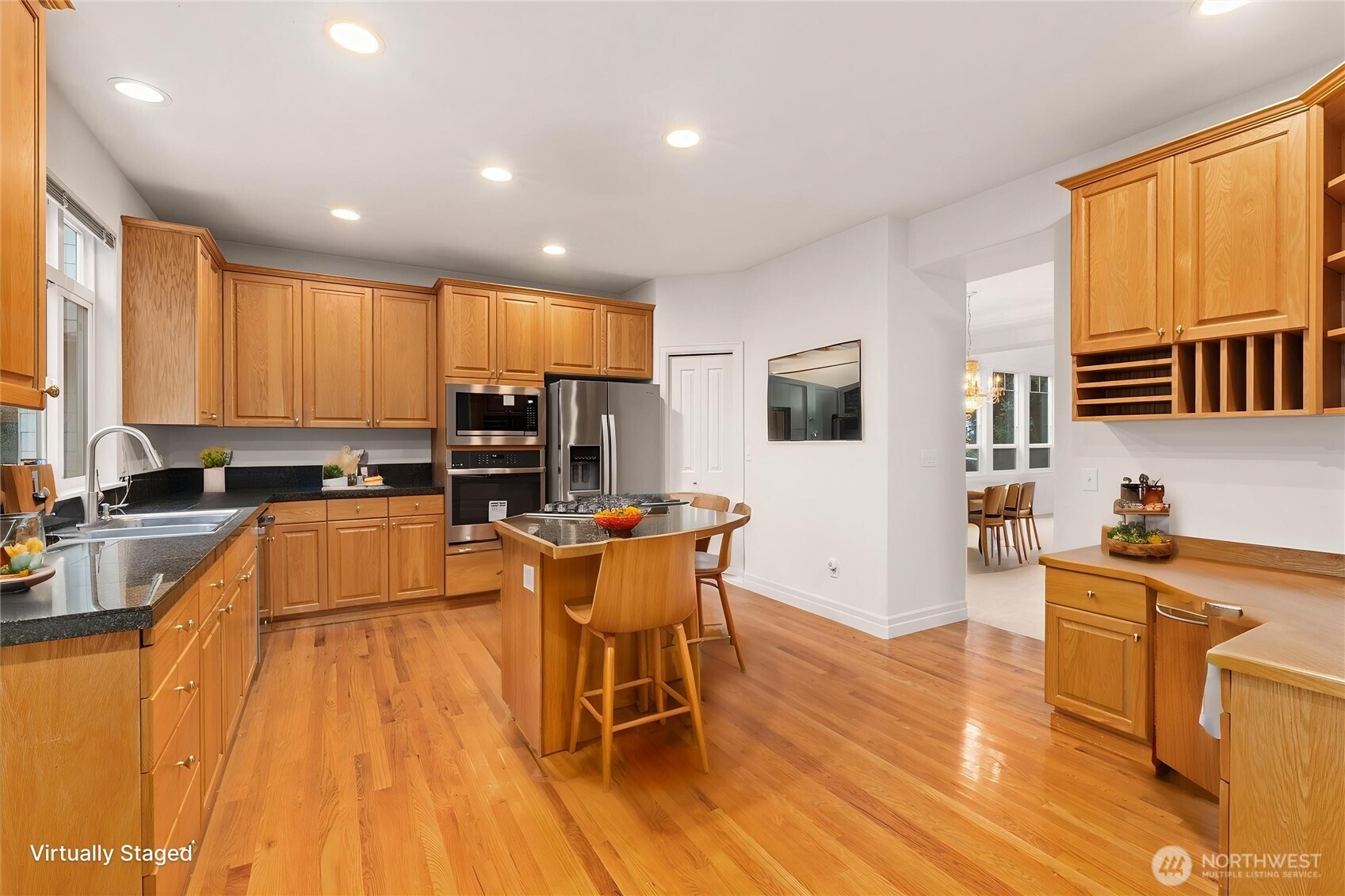 3333 Lincoln Avenue Northeast Renton, WA 98056 - Photo 12 of 40 Gallery Image 12
