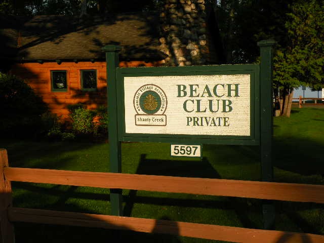 4852 Valley View Road Bellaire, MI 49615 - Photo 25 of 34 1815484-24.JPG