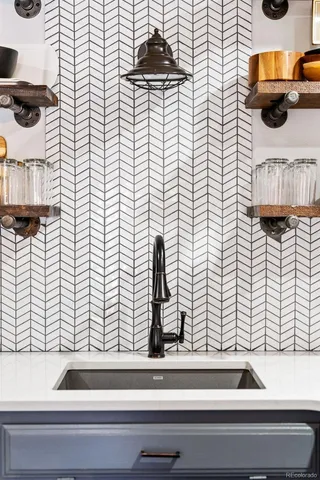 $775,000 | 91100 Ryan Gulch Road, Unit 91122, Silverthorne, CO 80498