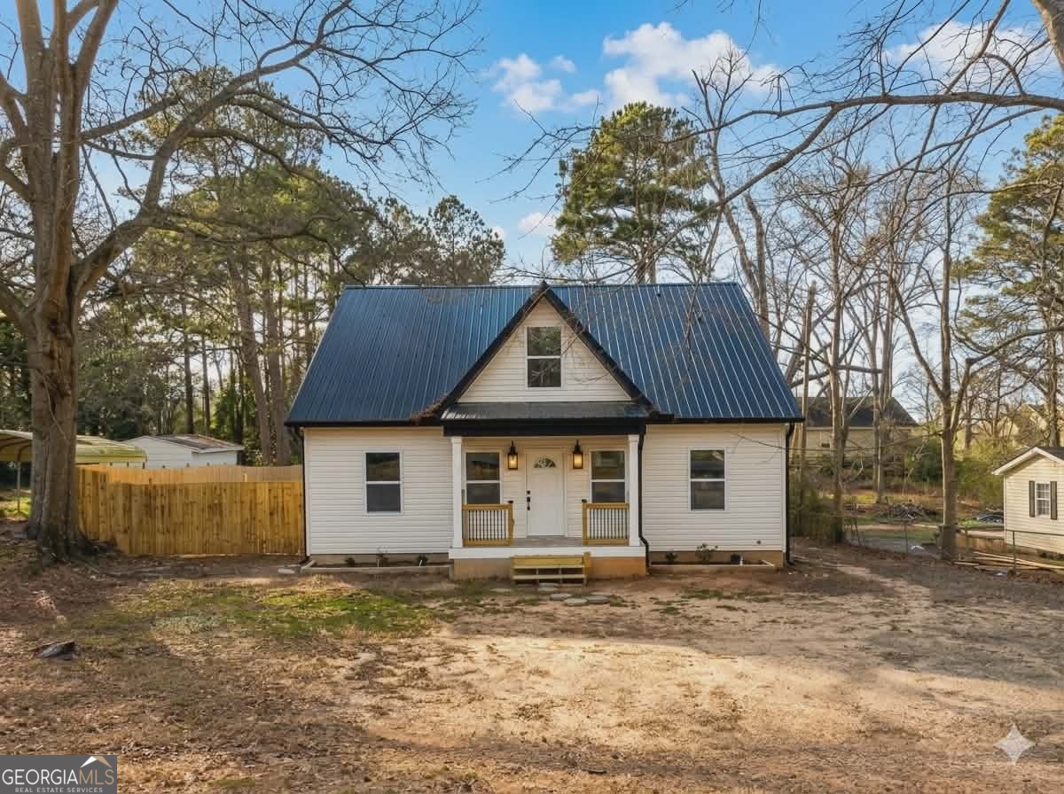 24 Sims Street Barnesville, GA 30204 - Photo 2 of 54